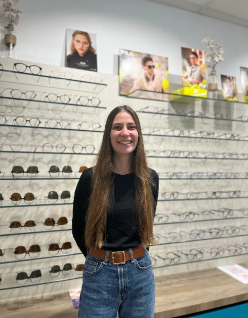Anaelle_opticienne_alternante_ME_f19f32ccfd